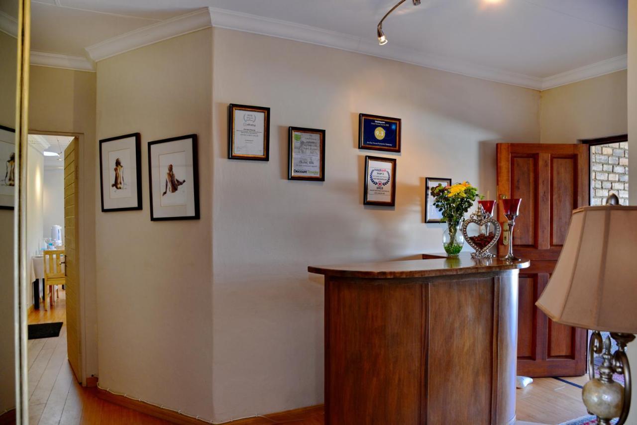 Annie's Boutique Guesthouse&Garden Spa Hartbeespoort Extérieur photo
