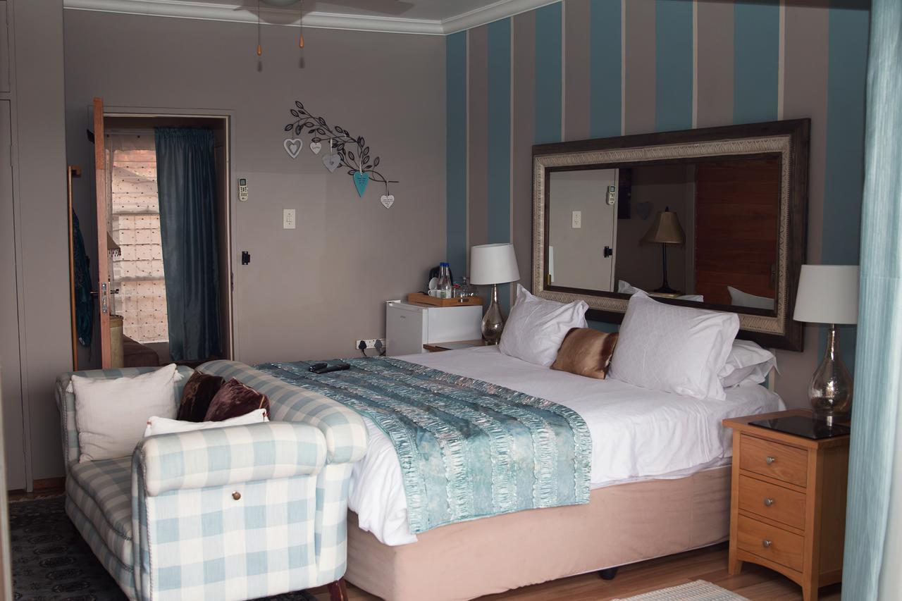 Annie's Boutique Guesthouse&Garden Spa Hartbeespoort Extérieur photo