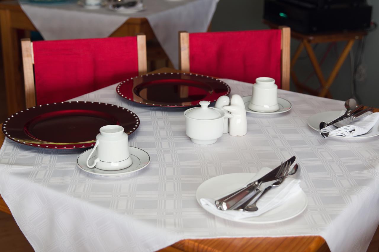 Annie's Boutique Guesthouse&Garden Spa Hartbeespoort Extérieur photo